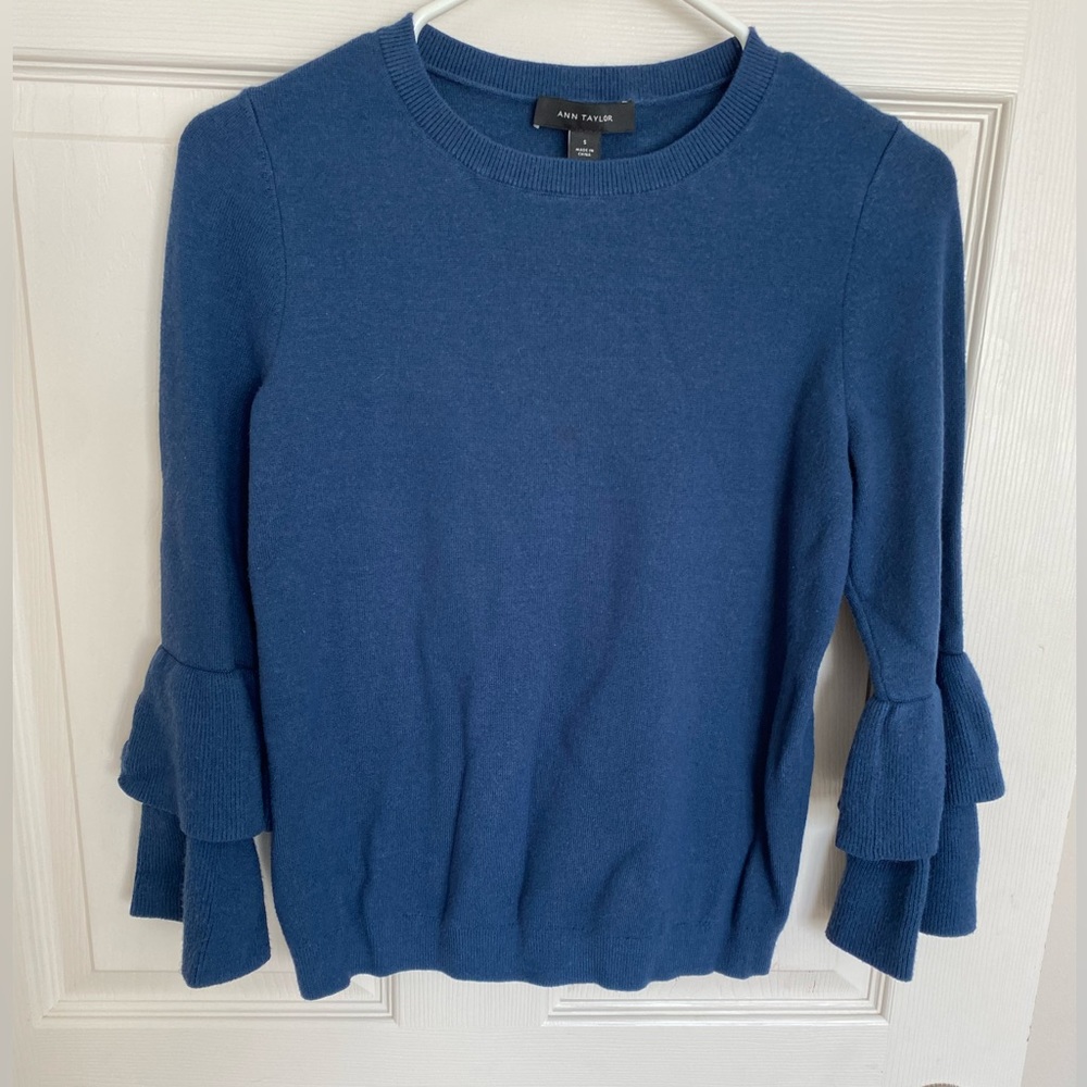 Ann Taylor Sweater 3/4 Bell Sleeve Size Small